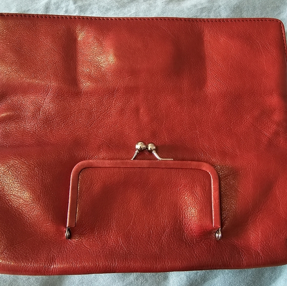 Danier Leather clutch red leather - Picture 3 of 6